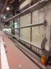 Traitement de surface d'un ensemble de poteaux galva
