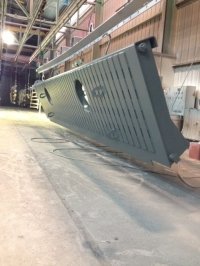 Traitement de surface d'un plan incliné en acier